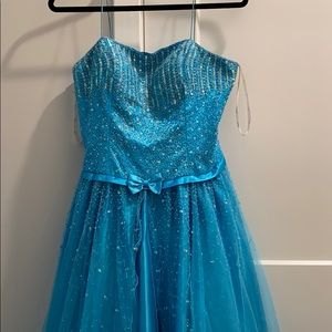 Turquoise Spaghetti Strap Full Length Ball Gown